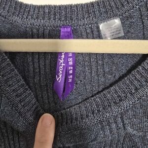 Seraphine maternity/nursing knitted sweater dress